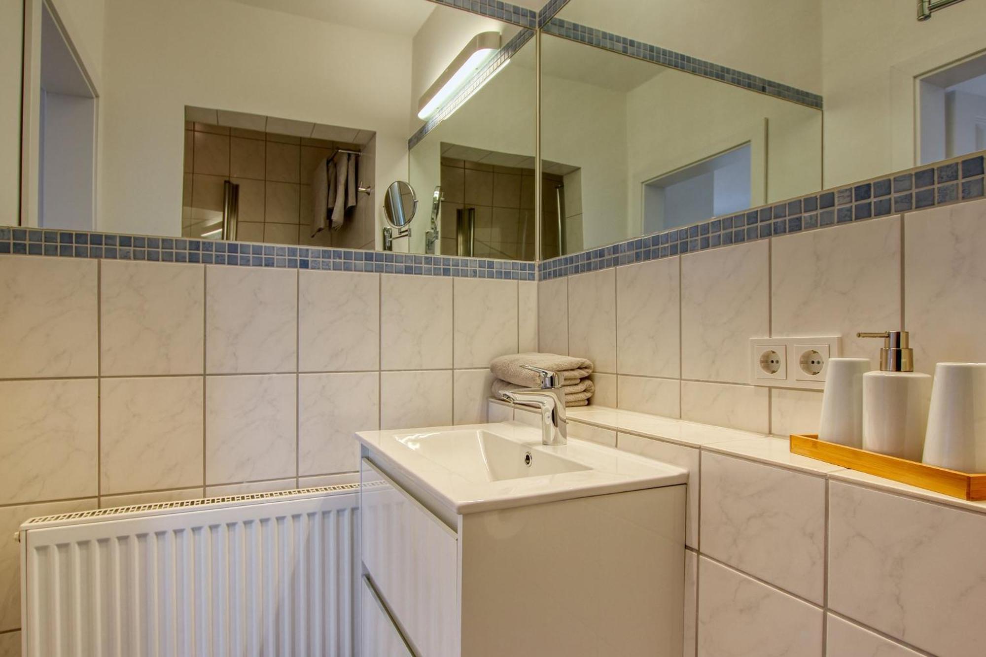Landhaus Am Ufer - Wohnung 1 Heiligenhafen Exteriér fotografie